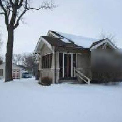 115 S Jefferson Ave, Pierre, SD 57501