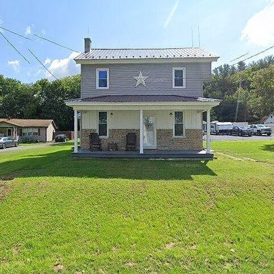 107 Geary Wolfe Rd, Pine Grove, PA 17963