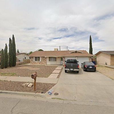 10807 Elkhart Dr, El Paso, TX 79935