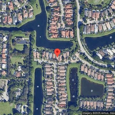 13 Laguna Ct, Palm Beach Gardens, FL 33418