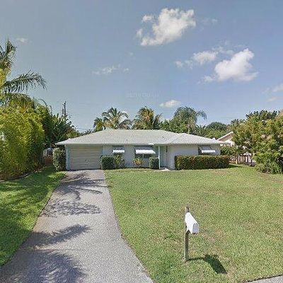 15 Beverly Rd W, Jupiter, FL 33469