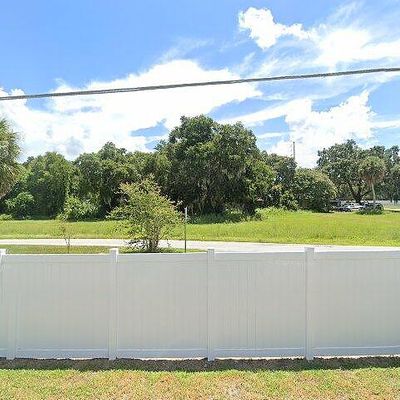 14 Weston Rd, Leesburg, FL 34748