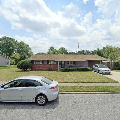 1406 Pinewood Dr, Frederick, MD 21701