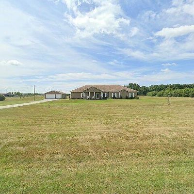 18769 Huntington Dr, Gravette, AR 72736