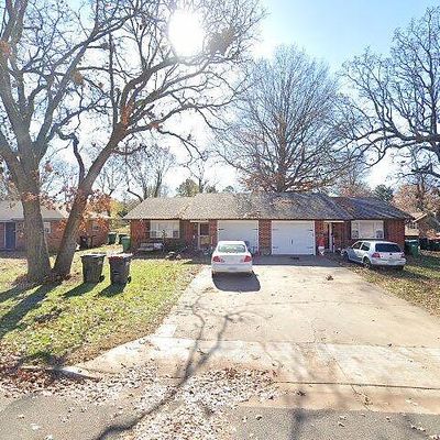 2111 W Emma Ave, Springdale, AR 72762