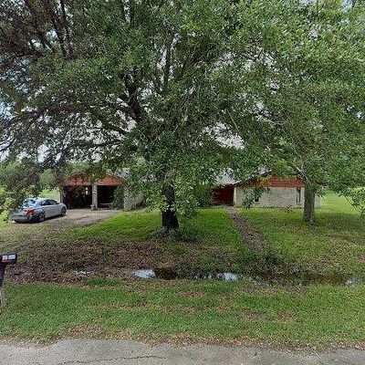 221 Tebo St, Liberty, TX 77575