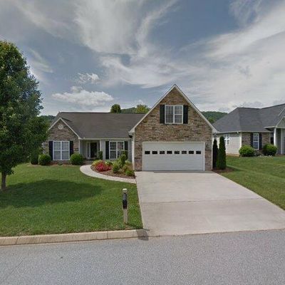 222 Farm Valley Rd, Fletcher, NC 28732