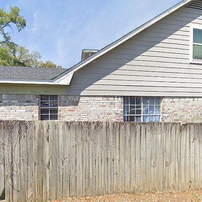 261 Bishop Ln N, Mobile, AL 36608