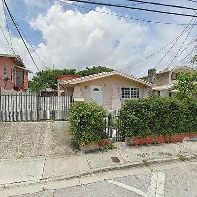 226 Nw 16 Th Ave, Miami, FL 33125