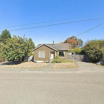 2921 17 Th St, Eureka, CA 95501