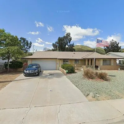 28301 Portsmouth Dr, Menifee, CA 92586