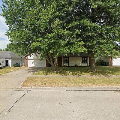 3317 S Kimbrough Ave, Springfield, MO 65807