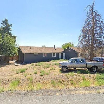 3725 Peregrine Cir, Reno, NV 89508