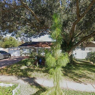 38621 North Ave, Zephyrhills, FL 33542