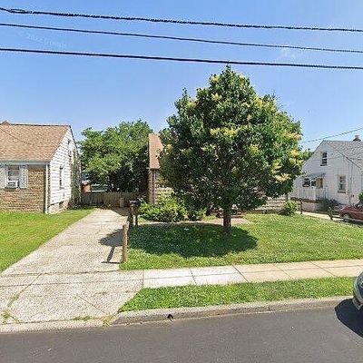 48 Delaware Ave, Carteret, NJ 07008