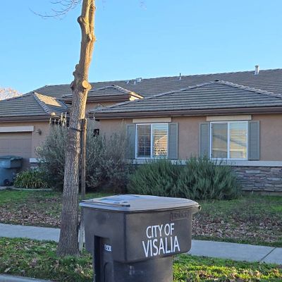 4913 W Rialto Ct, Visalia, CA 93277