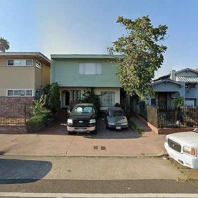 6604 Bancroft Ave, Oakland, CA 94605