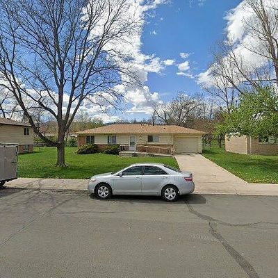 809 Gallup Rd, Fort Collins, CO 80521