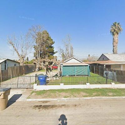 8312 Montal St, Lamont, CA 93241