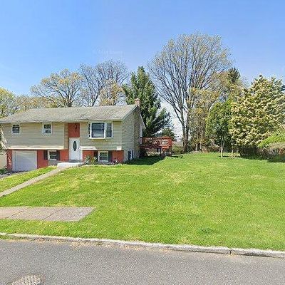 919 E Elm St, Allentown, PA 18109