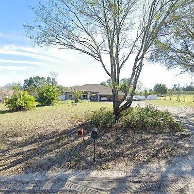 9832 Nelson Rd, Dade City, FL 33525