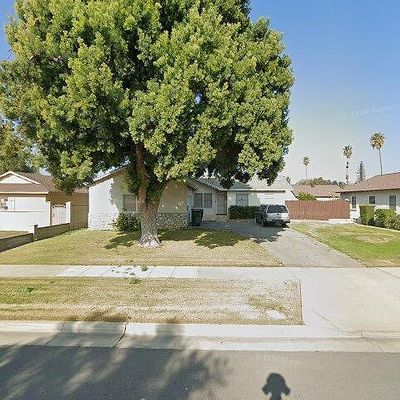 8643 Sands Ave, Riverside, CA 92504