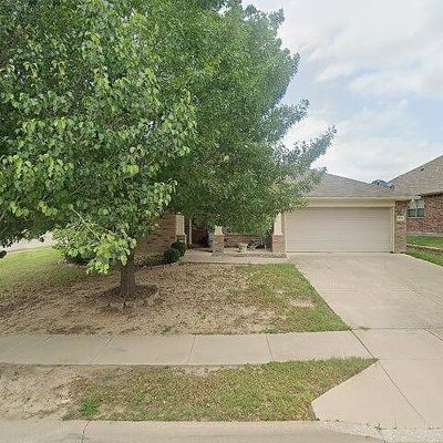 10452 Bradshaw Dr, Fort Worth, TX 76108