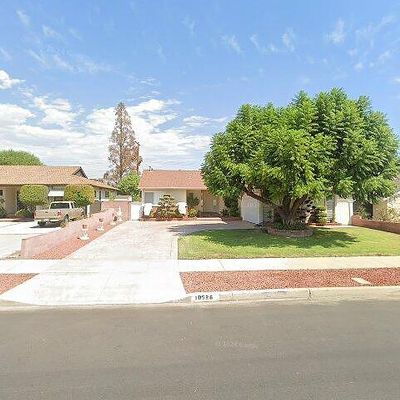 10526 Swinton Ave, Granada Hills, CA 91344