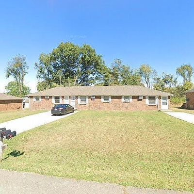 111 Tandy Dr, Clarksville, TN 37042