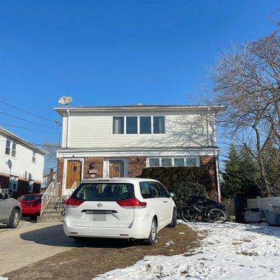 112 Franklin St, East Rockaway, NY 11518