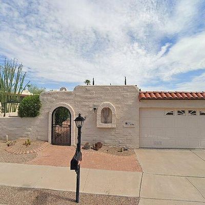 1136 W Calle Excelso, Green Valley, AZ 85614