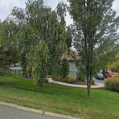 12 Farview Dr, Hackettstown, NJ 07840