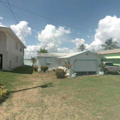 107 Bayshore Way, Goodland, FL 34140