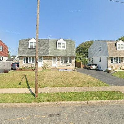 1345 Price St, Marcus Hook, PA 19061