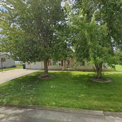 1207 Obrien Ct Nw, Independence, IA 50644