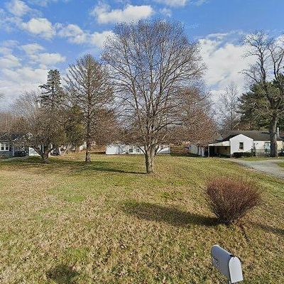 1208 Layton Rd, Anderson, IN 46011