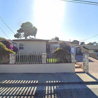 1260 Waring St, Seaside, CA 93955