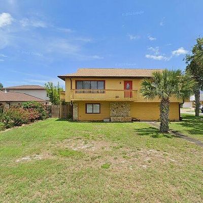 15 Richmond Dr, New Smyrna Beach, FL 32169