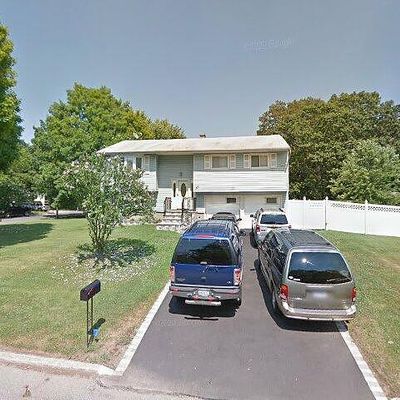 1517 Ohio Ave, Bay Shore, NY 11706