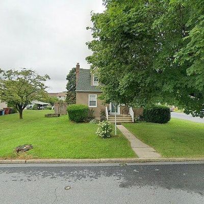 203 E Union St, Whitehall, PA 18052