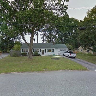 205 George St, Warwick, RI 02888