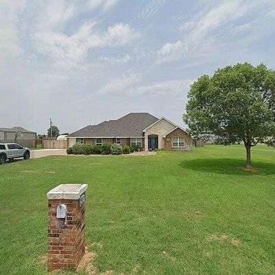 2051 River Creek Dr, Wichita Falls, TX 76305