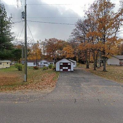 210 Midway Dr, Negaunee, MI 49866