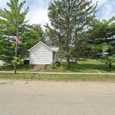 2 Toots Ln, Sidney, IL 61877