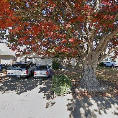 2325 Turnesa Ave, Sacramento, CA 95822