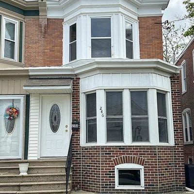 246 Virginia Ave, Folsom, PA 19033