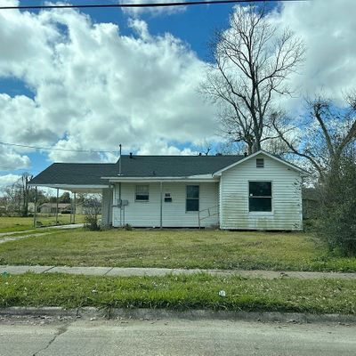 2510 Ernest St, Lake Charles, LA 70601