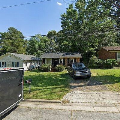 2203 Bradley St, Greensboro, NC 27406