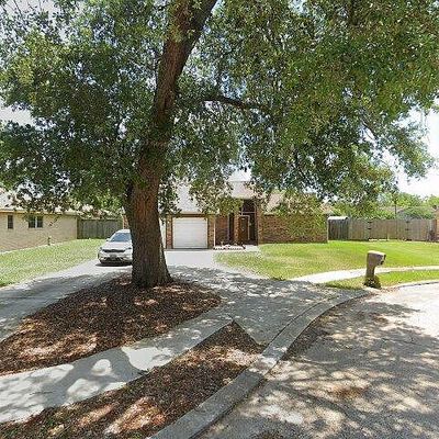 226 Petunia St, Lake Jackson, TX 77566