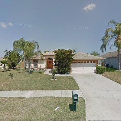 22719 Arborglen Ct, Lutz, FL 33549